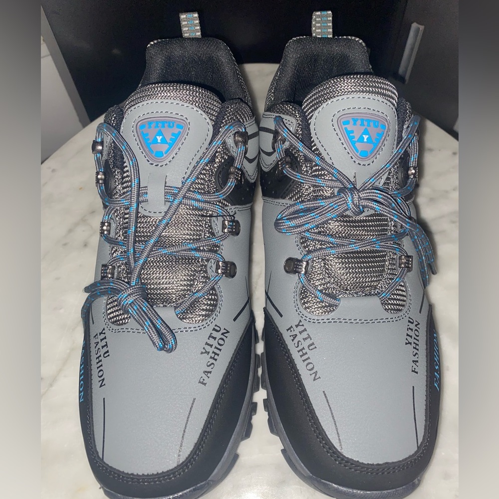 Yitu Fashion Hiking Boots - Picture 2 of 6